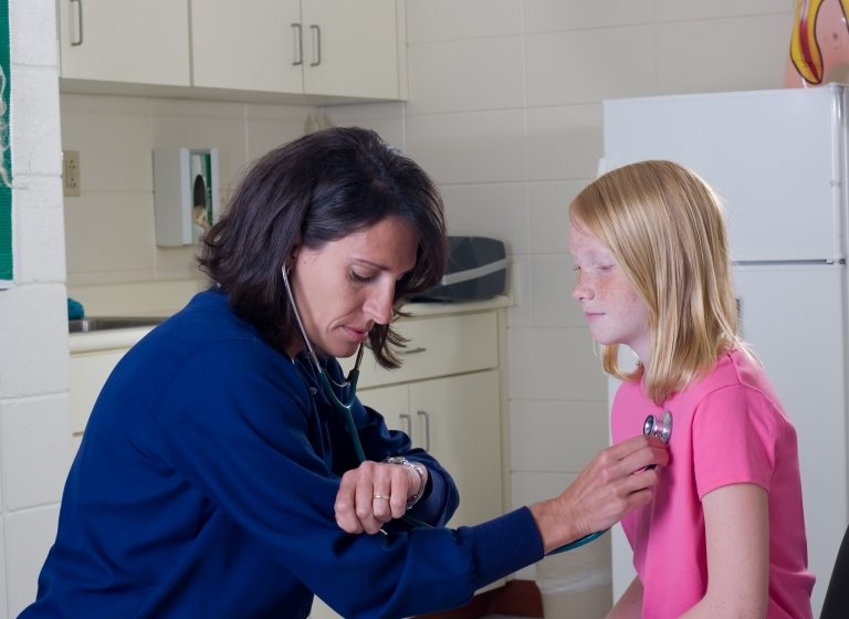 L’École indienne St Joseph prend soin de la santé et de l’esprit des élèves